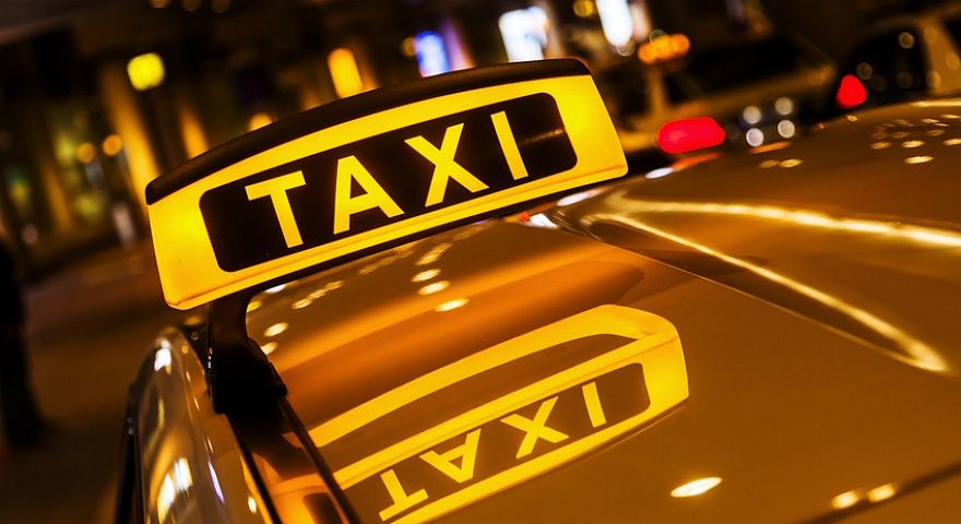 Сервис проверки наличия либо отсутствия разрешения по перевозке пассажиров и багажа легковым такси